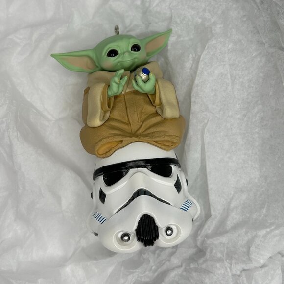 Star Wars Mandalorian the Child Baby Yoda Hallmark Keepsake Ornament 2021 - Picture 3 of 4